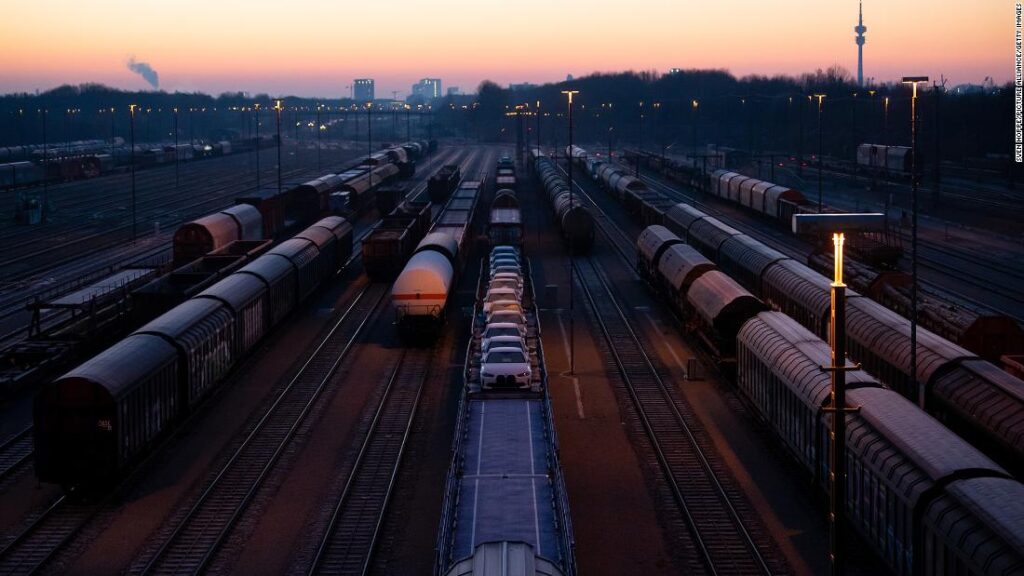 As Ruble crashes and corporations depart, Russians brace for a dramatic shift of their lifestyle