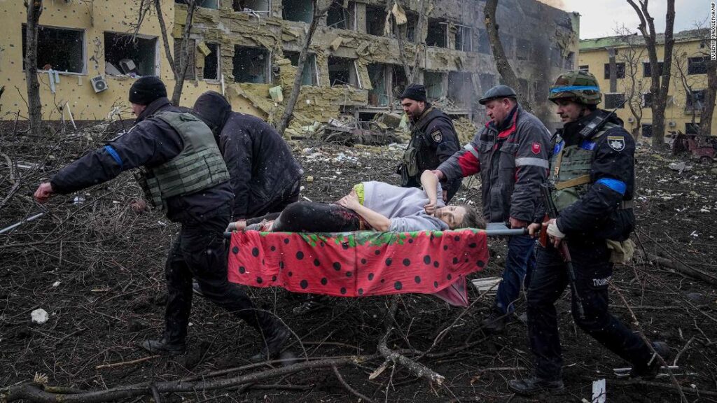 Mariupol: Pregnant lady and her child die after hospital bombing