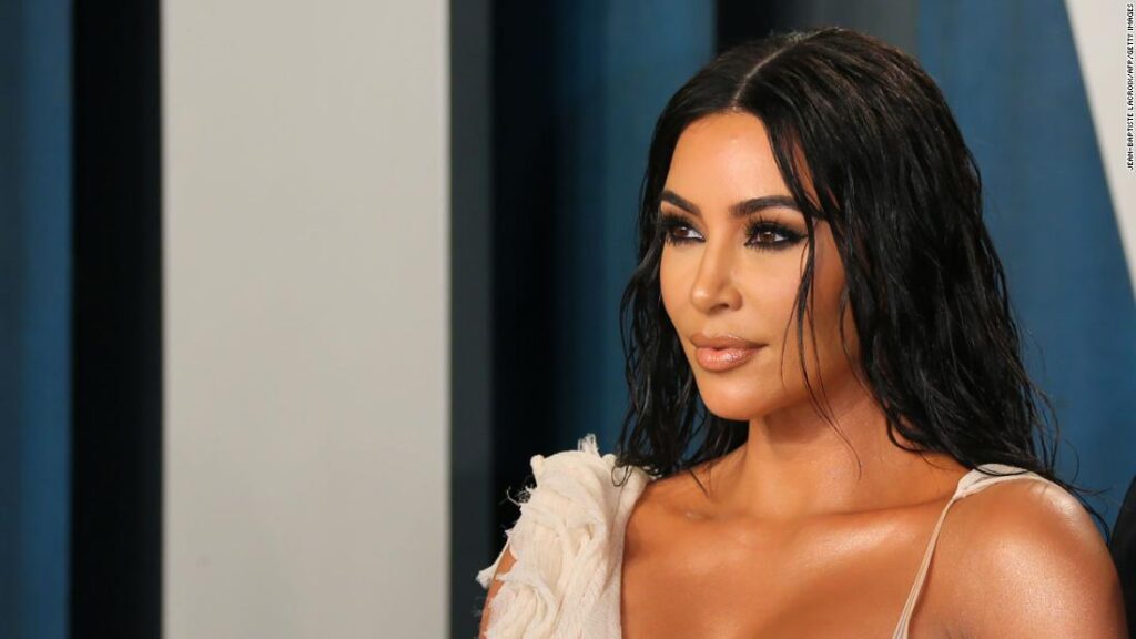 Kim Kardashian stated ‘It appears no person desires to work’ about ladies and individuals are offended –