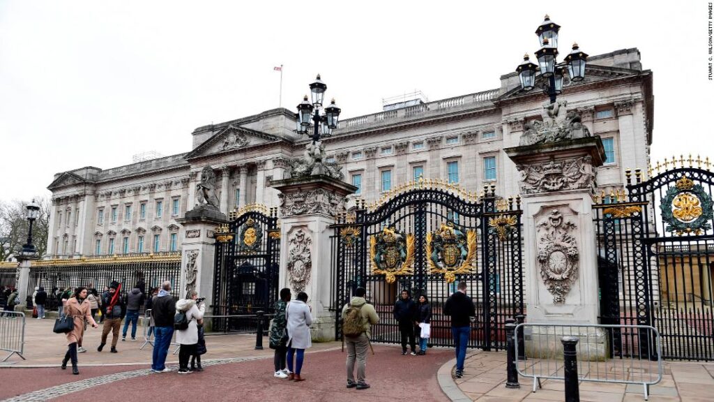 Evaluation: Is Buckingham Palace nonetheless the Queen’s important residence?