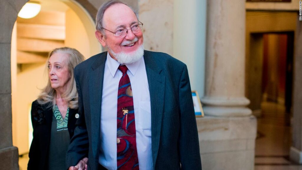 Don Younger, Alaska Republican and Dean of the Home, has died