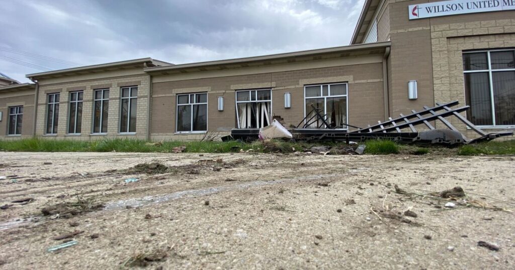 Driver crashes into church, runs off with bumper