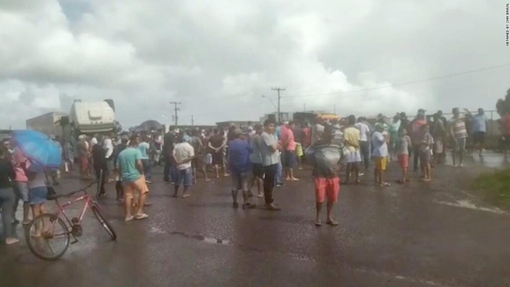 Sergipe, Brazil: Genivaldo de Jesus Santos dies in police custody after being restrained in automotive crammed with unknown gasoline