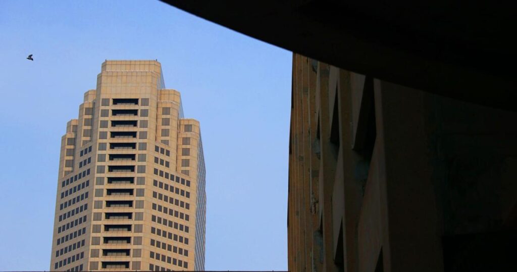 New proprietor of St. Louis’ 36-year-old AT&T tower seeks nationwide historic standing | Native Enterprise