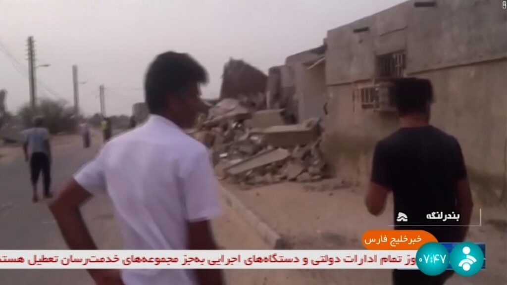 A minimum of 5 lifeless after earthquakes hit southern Iran