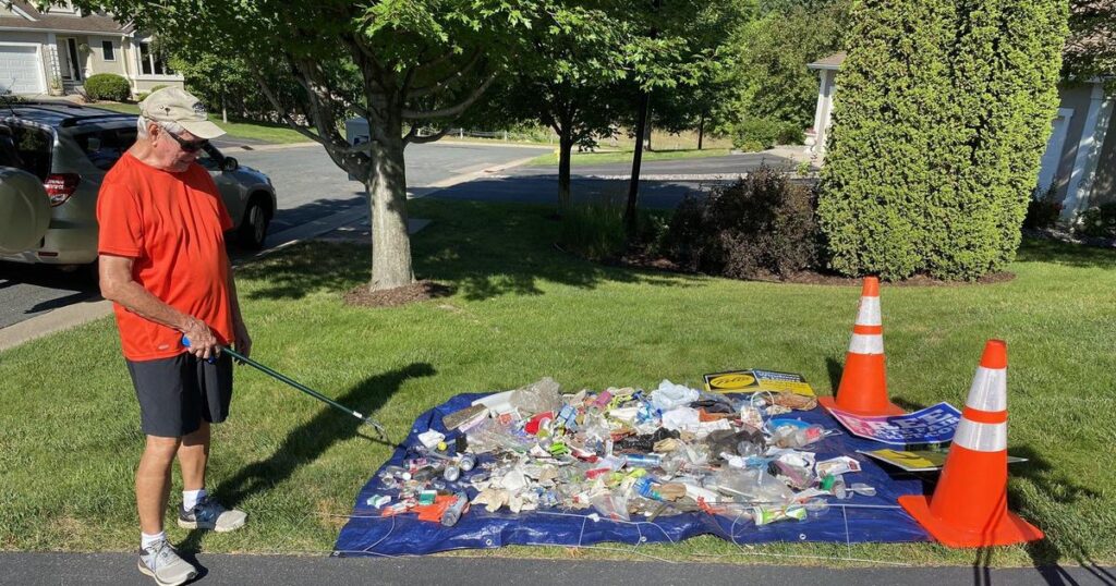 Plymouth man picks up 15 kilos of trash per week in effort to assist setting
