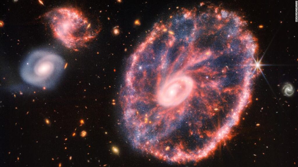 Video: Beautiful picture exhibits results of two galaxies colliding