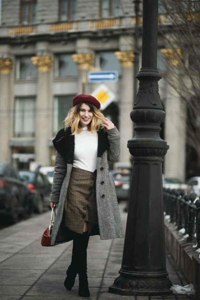 Solutions to Know About How to Start an Online Retail outlet