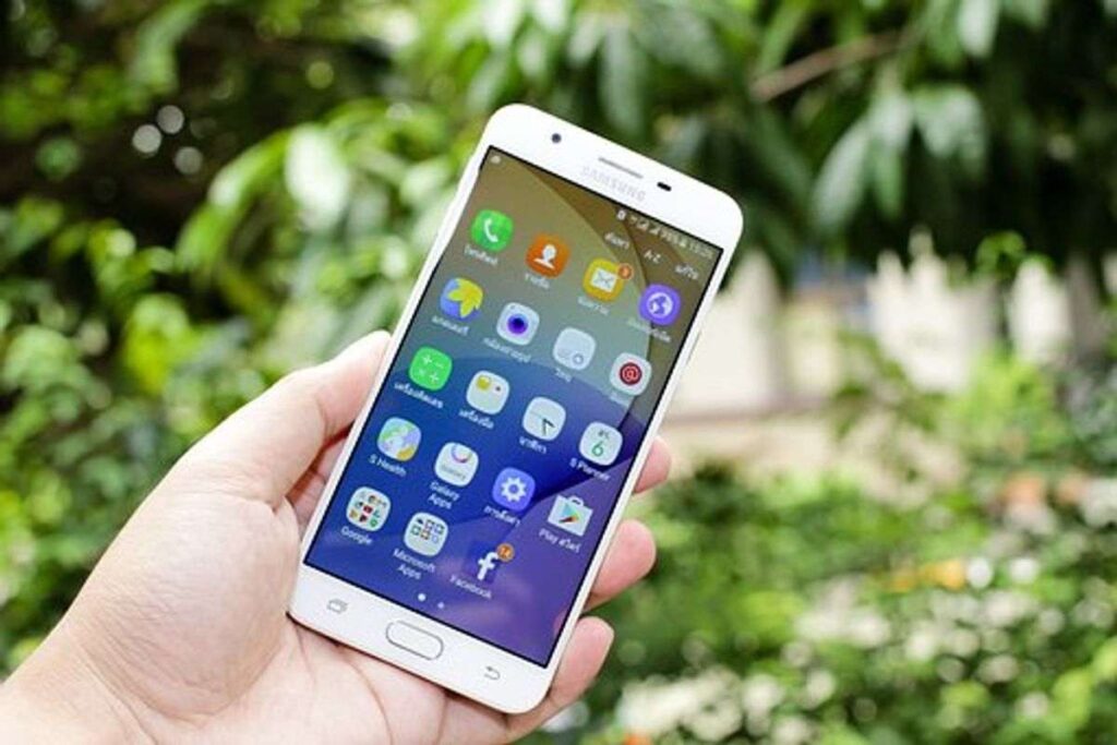 The Samsung Galaxy A20e Overview