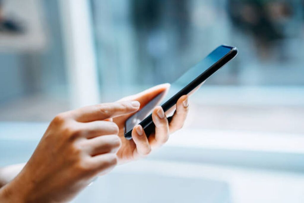 Find out how to Set up the JKLC Cell App