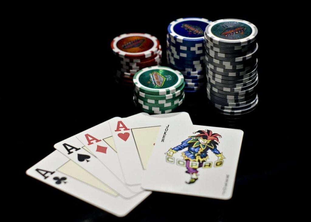 Ten Reasons Why You Should Try Texas Holdem