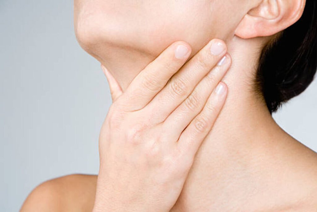 What Causes a Sore Throat?