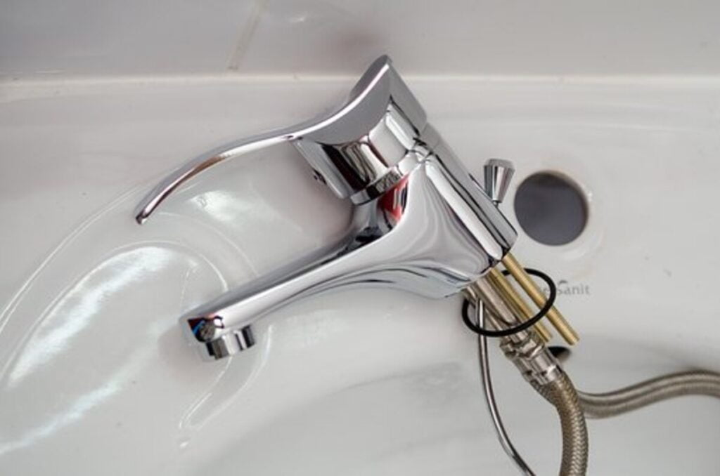 Comprehending Plumbers and Why You Should Think about Hiring Them for Any Domestic plumbing Situations