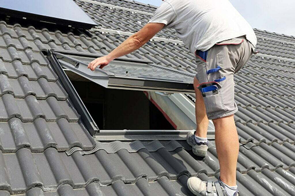 The best way to Install a Skylight in Your Rooftop or Attic Conversion, For you and Tips