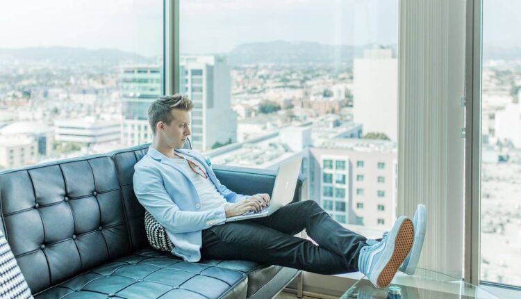 How to Start an Online Business