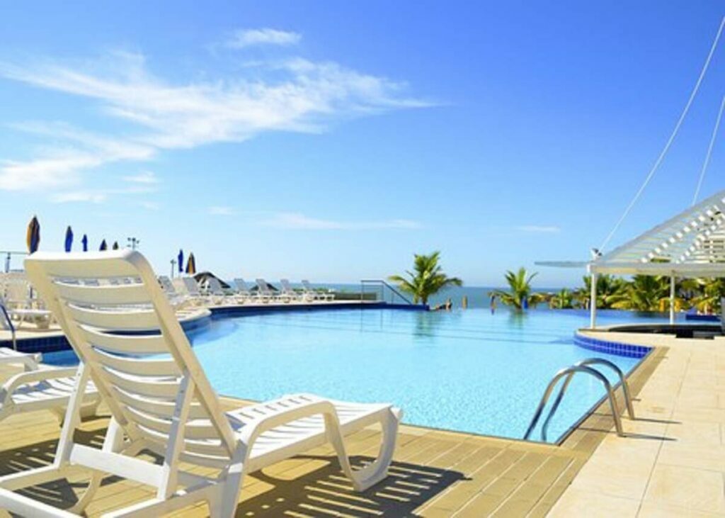 Parrot Key Hotel & Resort