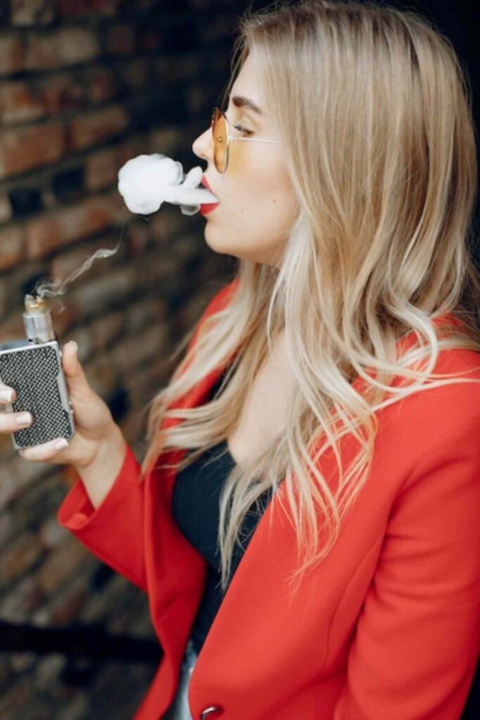 How Many Puffs in an Elf Bar?