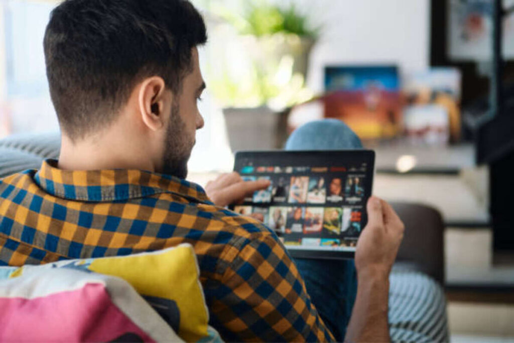 IPTV: The Definitive 2025 Streaming Solution